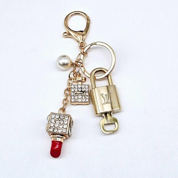 Authentic Louis Vuitton Lock & Key with unbranded Bagcharm, Keycharm, Keychain - Picture 2 of 9